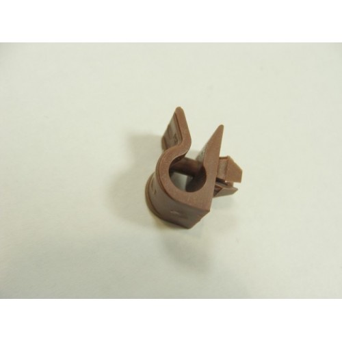 Spinka podpory maski silnika Renault Clio