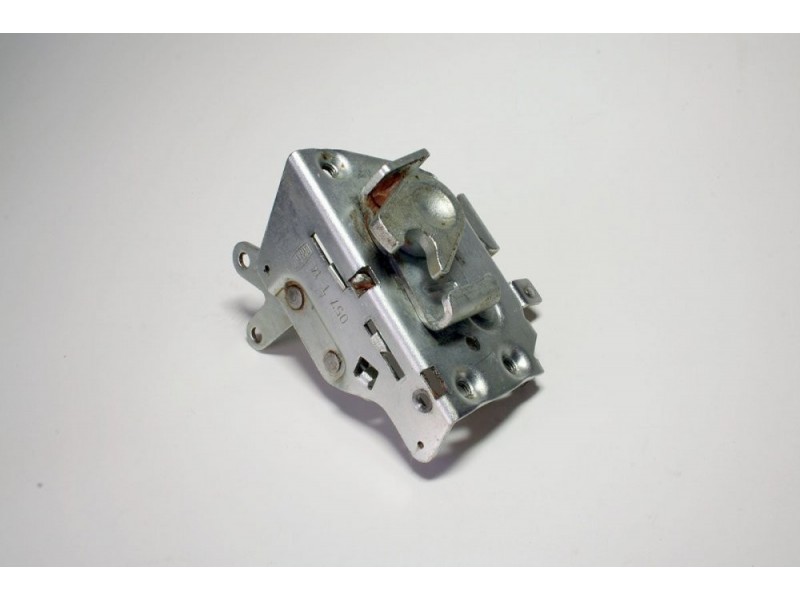 Zamek wewnętrzny drzwi przednich, prawych Skoda 105,120