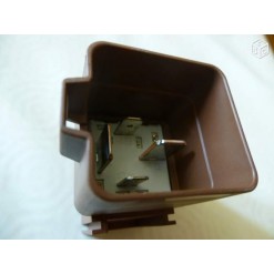 PRZEKAŹNIK POMPY PALIWA CITROEN C3,C4 PICASSO,C5 II,C6,C8,DS3,XSARA PICASSO,PEUGEOT 208,301,308 508,807