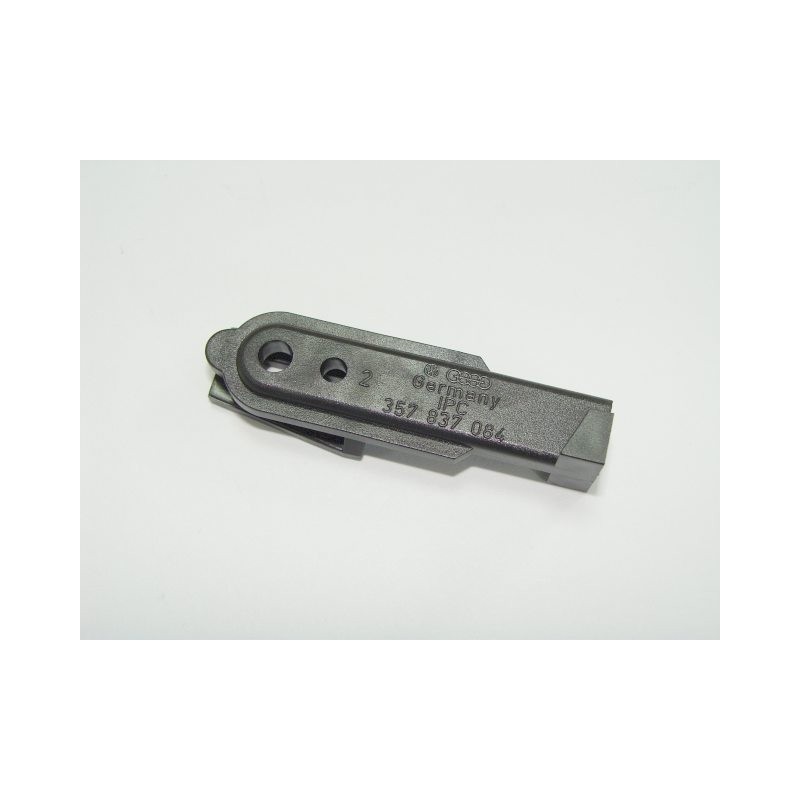 Dźwignia zamka drzwi przednich prawych VW Golf II