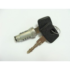 Wkładka zamka drzwi i bagażnika Opel Corsa A, Kadett E