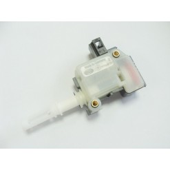 Siłownik zamka centralnego pokrywy bagażnika Skoda Superb,VW Passat, Phaeton, Sharan, Touareg 11.00- 